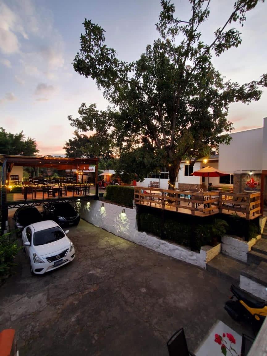 Villa Napoli Santa Ana Buitenkant foto