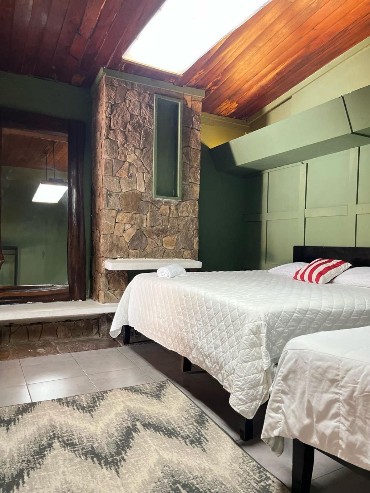 Villa Napoli Santa Ana Buitenkant foto